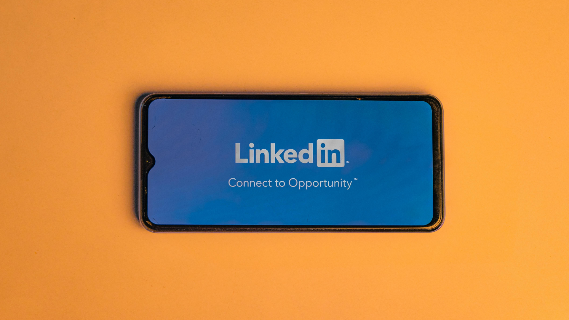 What is LinkedIn Marketing